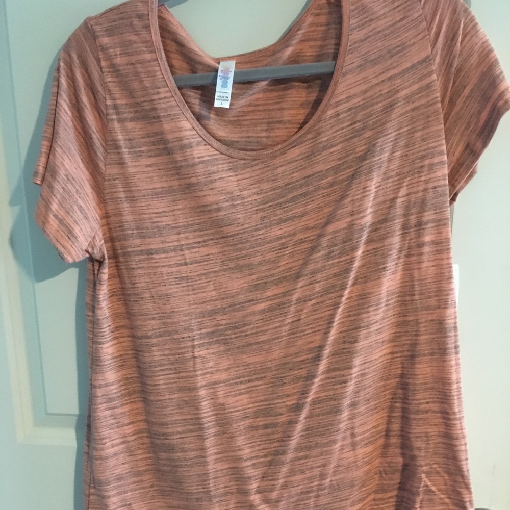 LuLaRoe NWT Orange Classic T